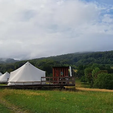Dolina Village Glamping *