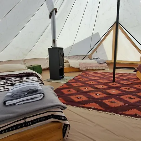 Luxe tent Dolina Village Glamping *