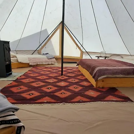 Dolina Village Glamping * Zece Hotare